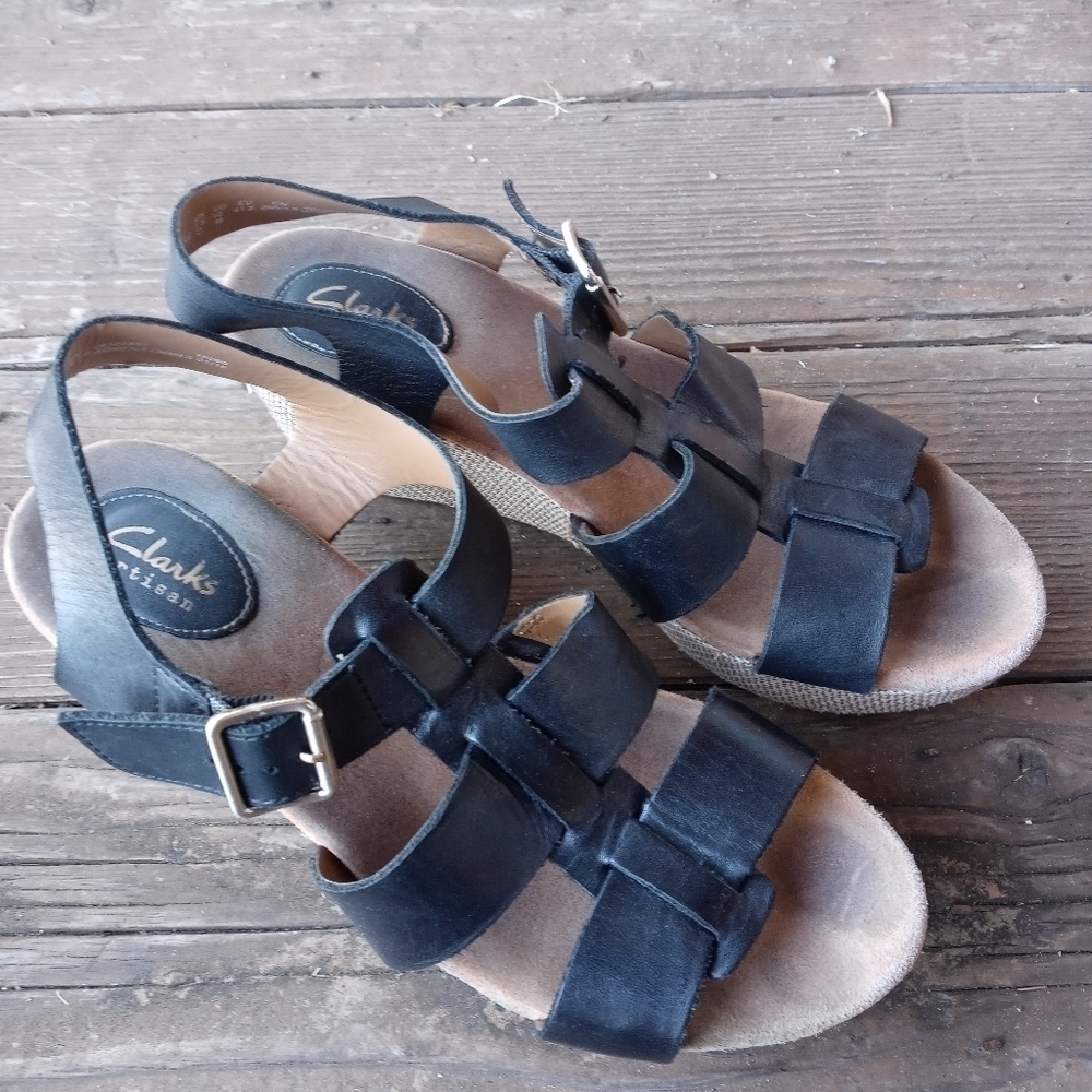 Clarks Artisan Women’s Sandals Size 10 M Black Lea - Picture 2 of 9